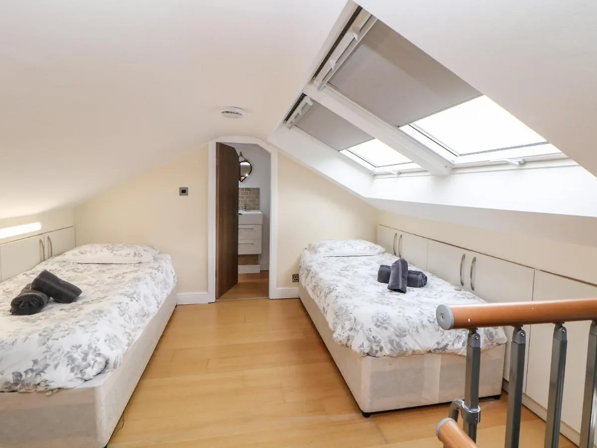 3 Pheasant Lane Villa Deepcar Feriehus