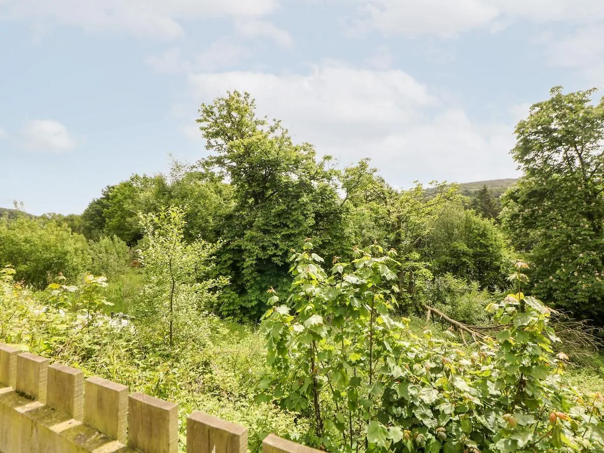 3 Pheasant Lane Villa Deepcar 0*,  Storbritannien